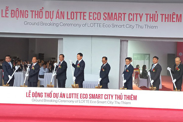 Lãnh đạo TP.HCM và Tập đoàn Lotte thực hiện lễ động thổ dự án