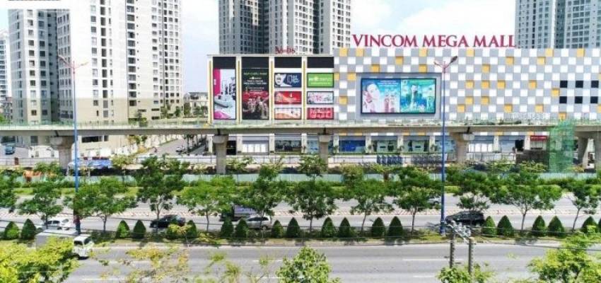 Vincom Mega Mall Thảo Điền có vị trí nổi bật ngay xa lộ