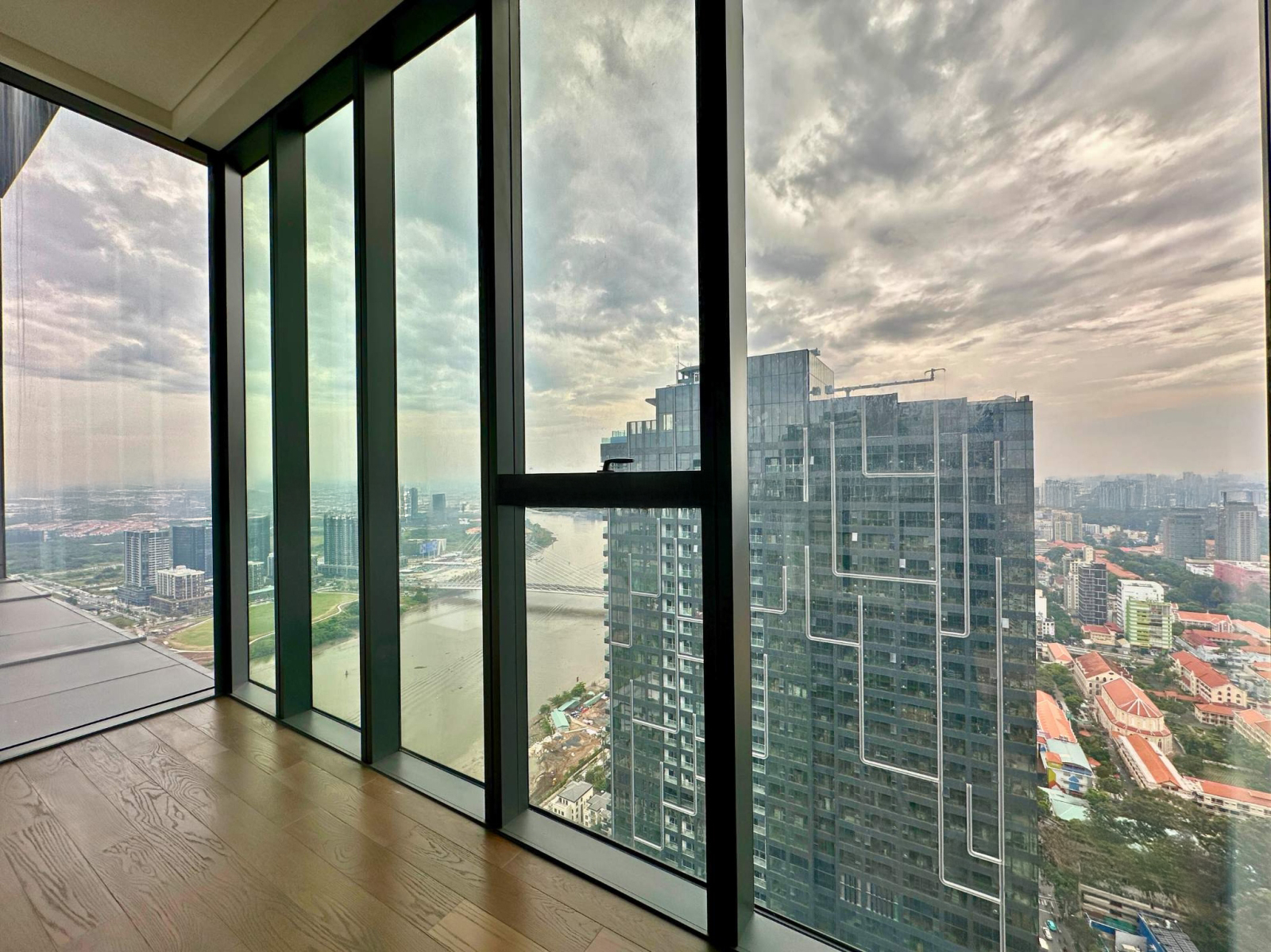 Grand-marina-sg-pent-sangbds5.jpg Căn hộ 3 phòng ngủ tầng cao, 185 m²