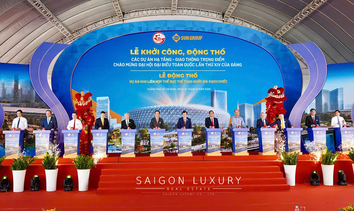 Quang cảnh lễ động thổ Khu liên hợp Thể dục Thể thao (TDTT) Quốc gia Rạch Chiếc. Ảnh: THUẬN VĂN