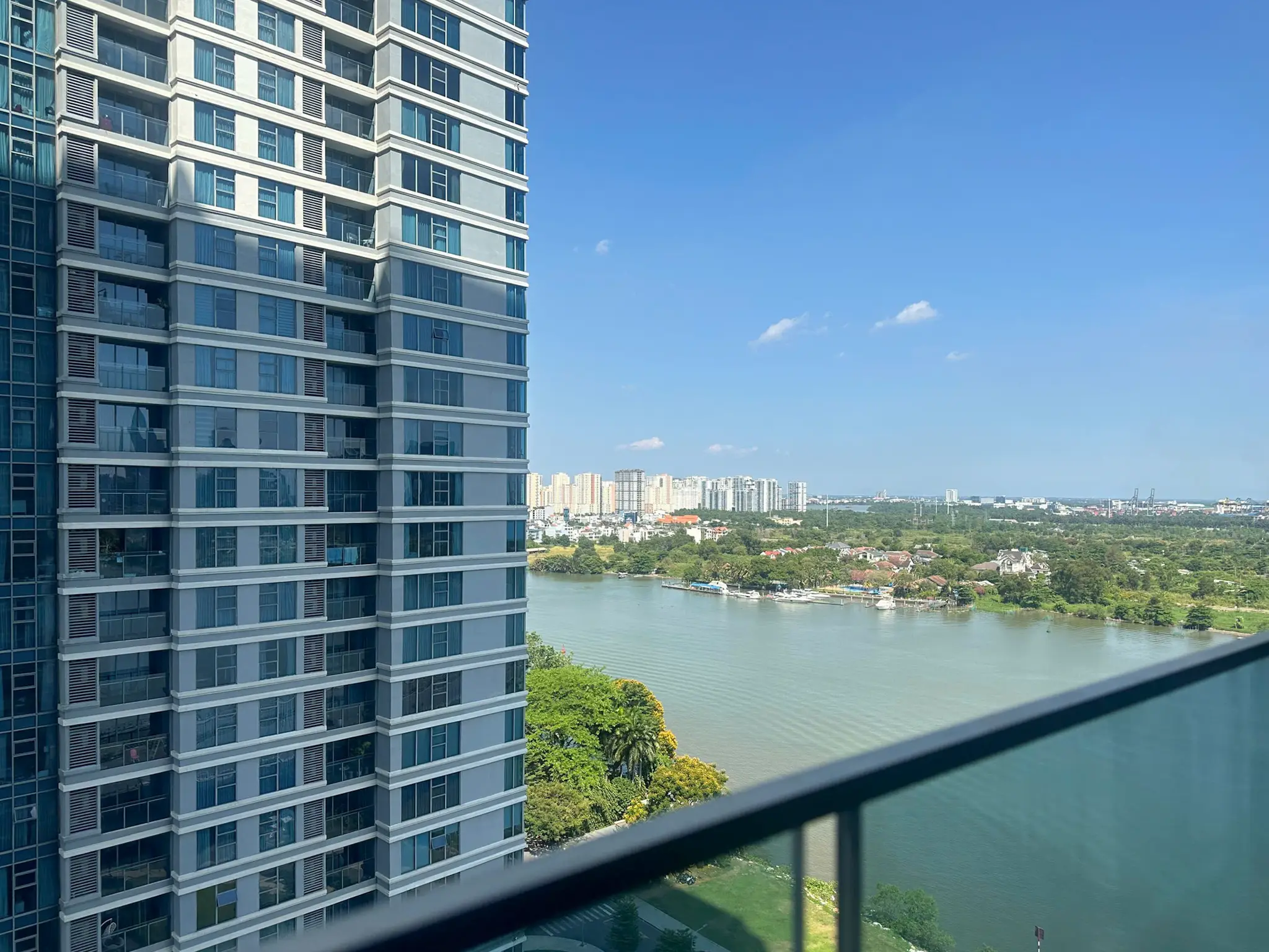 sunwah-pearl-view-song- 2BR Best Price Lake & Saigon River View
