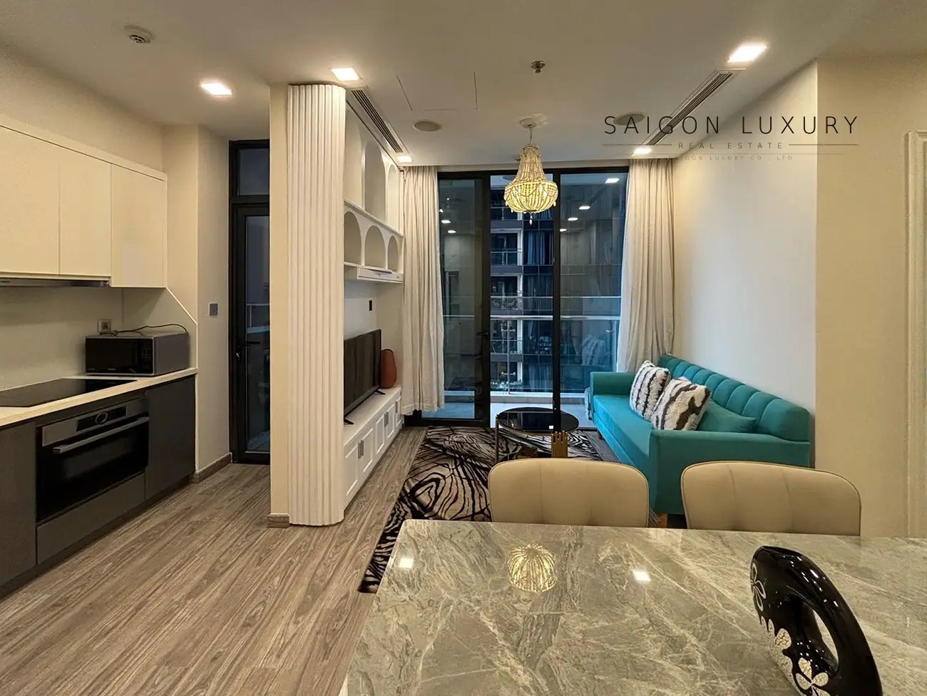 42pn-vin-ba-son-31tr.png CHO THUÊ CĂN HỘ 2PN – Vinhomes Golden River – AQUA 3 – FULL NỘI THẤT- VIEW LANDMARK 81