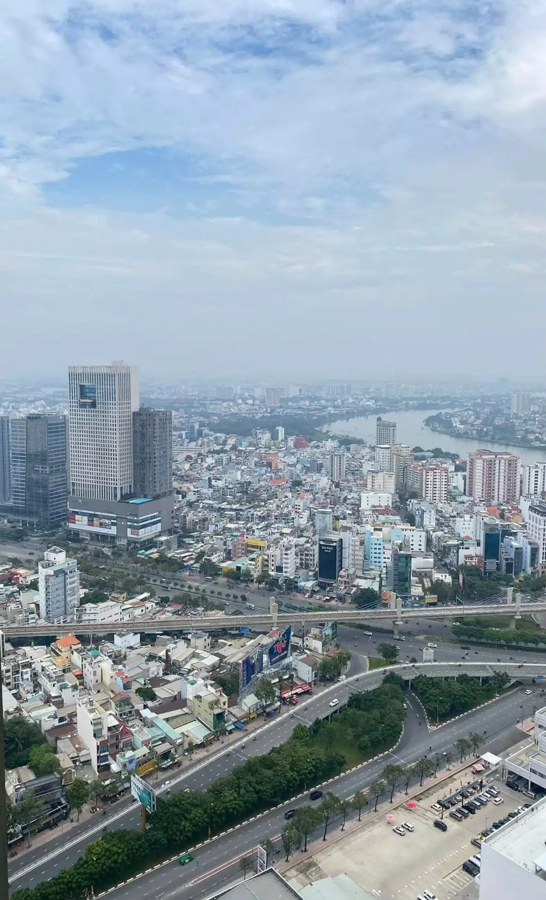 LP 47.084 VINHOMES CENTRAL PARK – LANDMARK PLUS | CHO THUÊ CĂN HỘ 2PN TẦNG 47