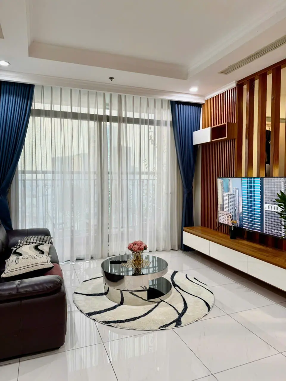 l5 12b022 VINHOMES CENTRAL PARK – LANDMARK 5 | CHO THUÊ CĂN HỘ 3PN FULL NỘI THẤT