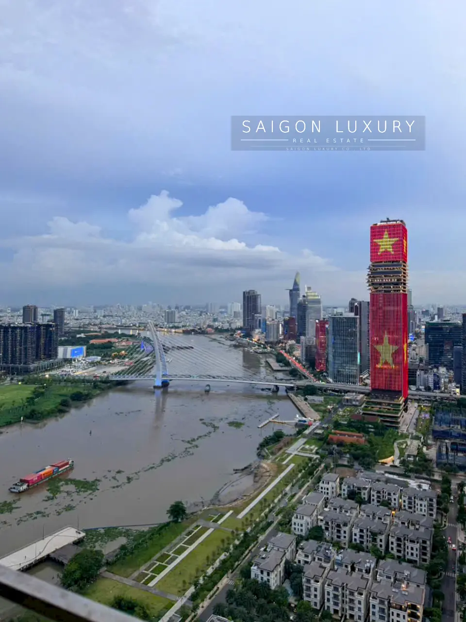 A2-38-vinhomes-golden-river3 Cho Thuê Căn Góc Vinhomes Ba Son Aqua 2 – Tầng Cao View Pháo Hoa, 2PN Full Nội Thất