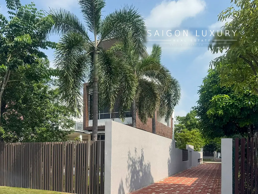 Bán biệt thự đơn lập góc 3 mặt tiền Riviera Cove – 546m², chỉ 119 triệu/m²