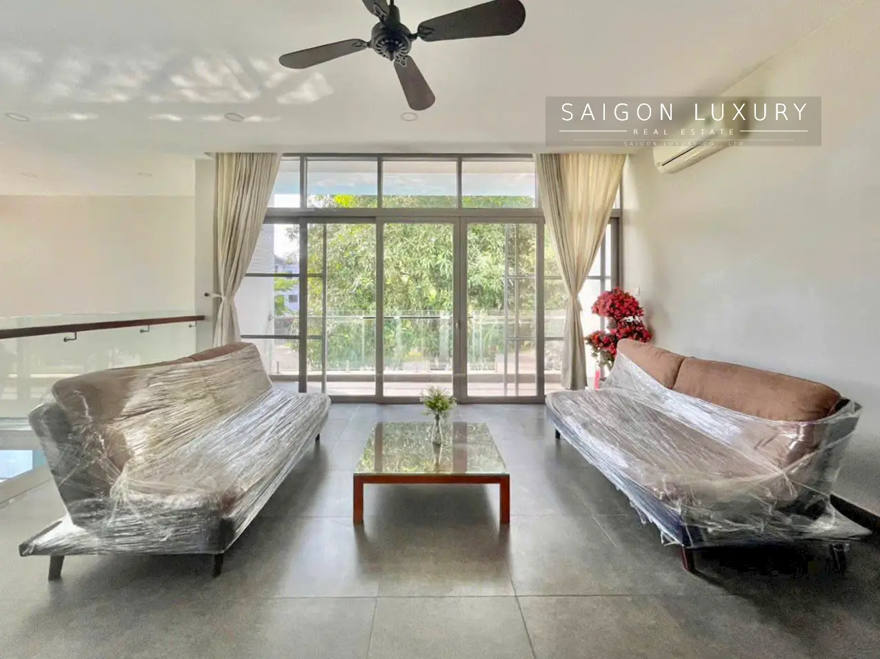 Bán biệt thự đơn lập Riviera Cove Quận 9 – Căn góc 3 mặt tiền, hồ bơi riêng, sân vườn rộng