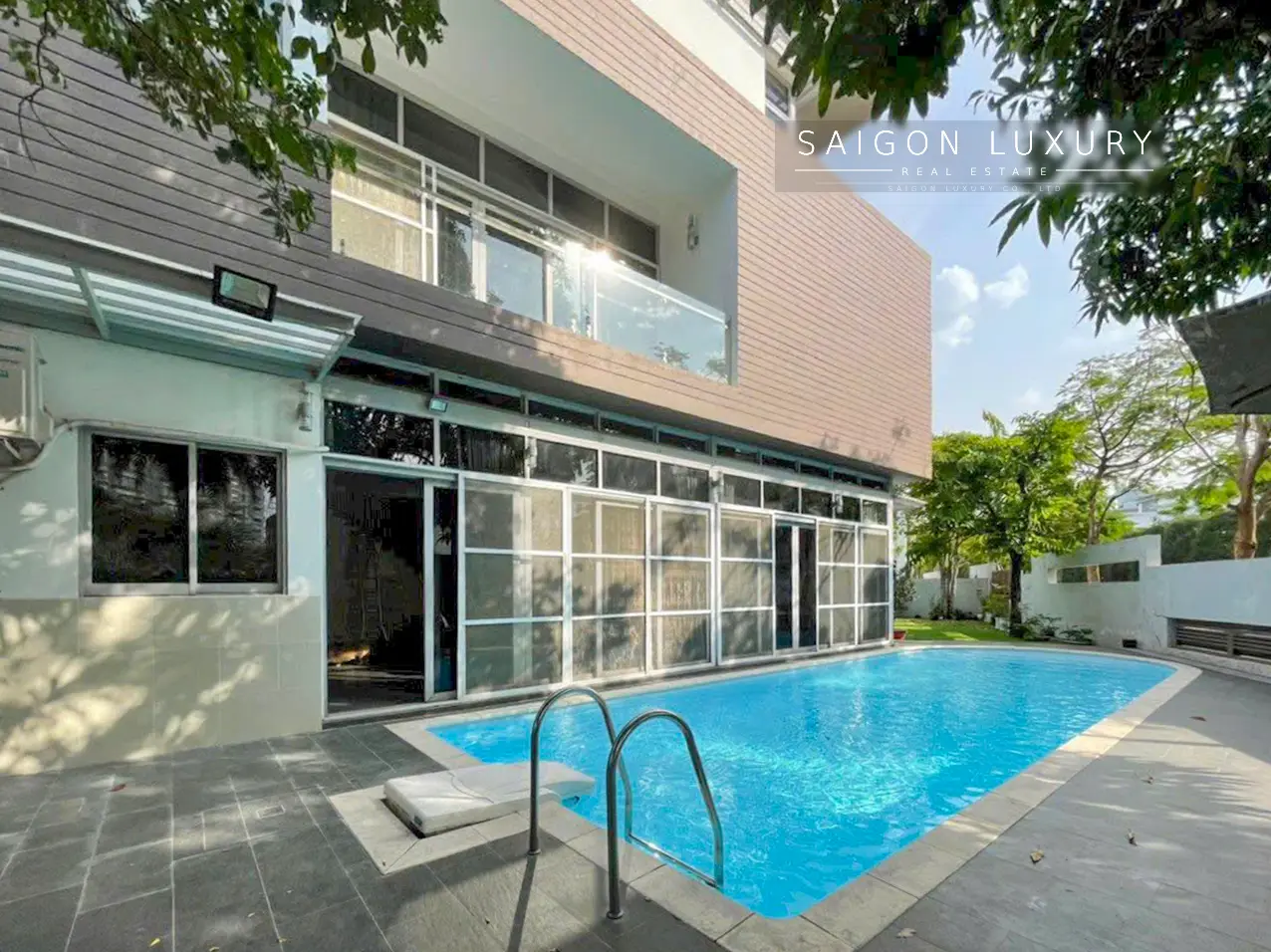 villa-riviera-cove-quan-9-70ty-don-lap4 Bán biệt thự đơn lập Riviera Cove Quận 9 – Căn góc 3 mặt tiền, hồ bơi riêng, sân vườn rộng