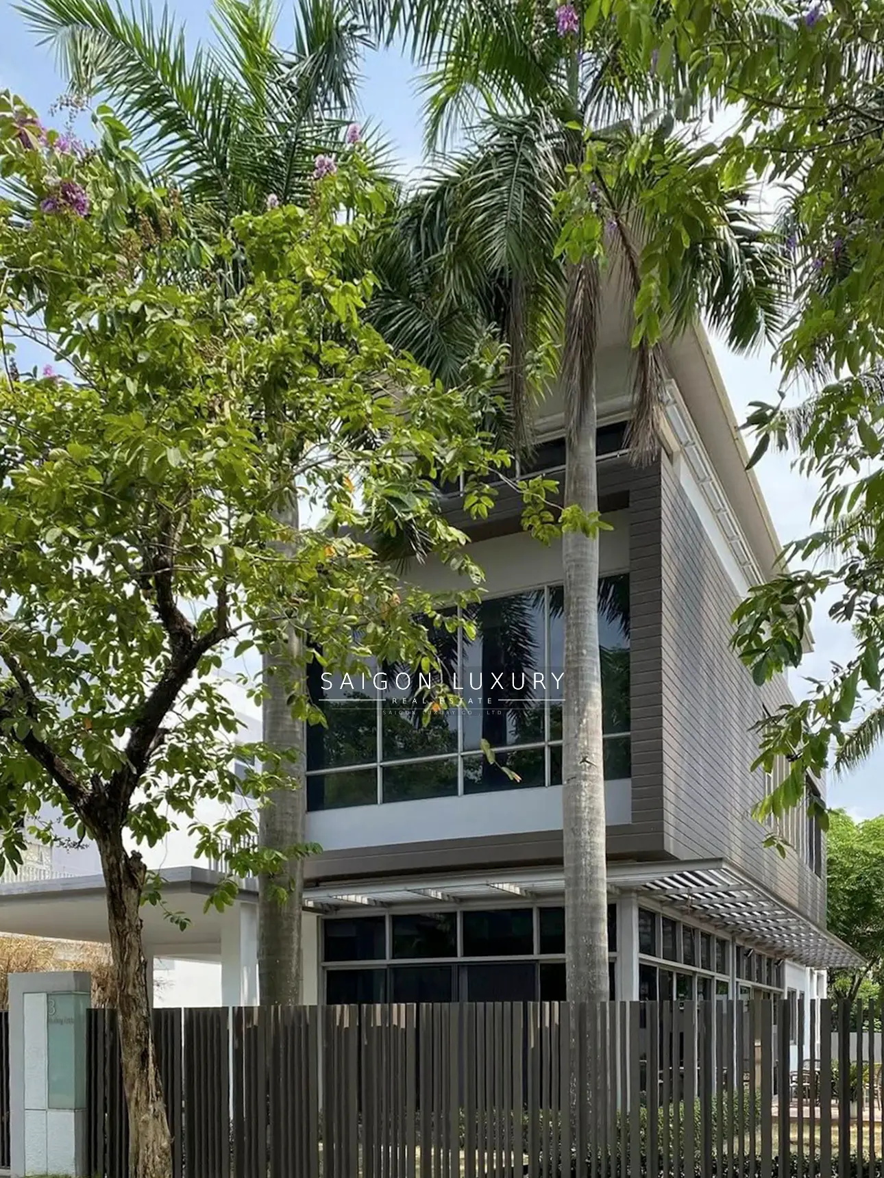 Bán biệt thự đơn lập Riviera Cove Quận 9 – Căn góc 3 mặt tiền, hồ bơi riêng, sân vườn rộng