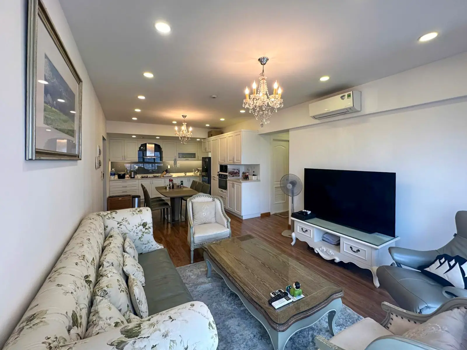 12pn-gia-8.8ty-antonia Cần bán nhanh căn hộ Antonia Phú Mỹ Hưng – 82m², lầu cao view sông