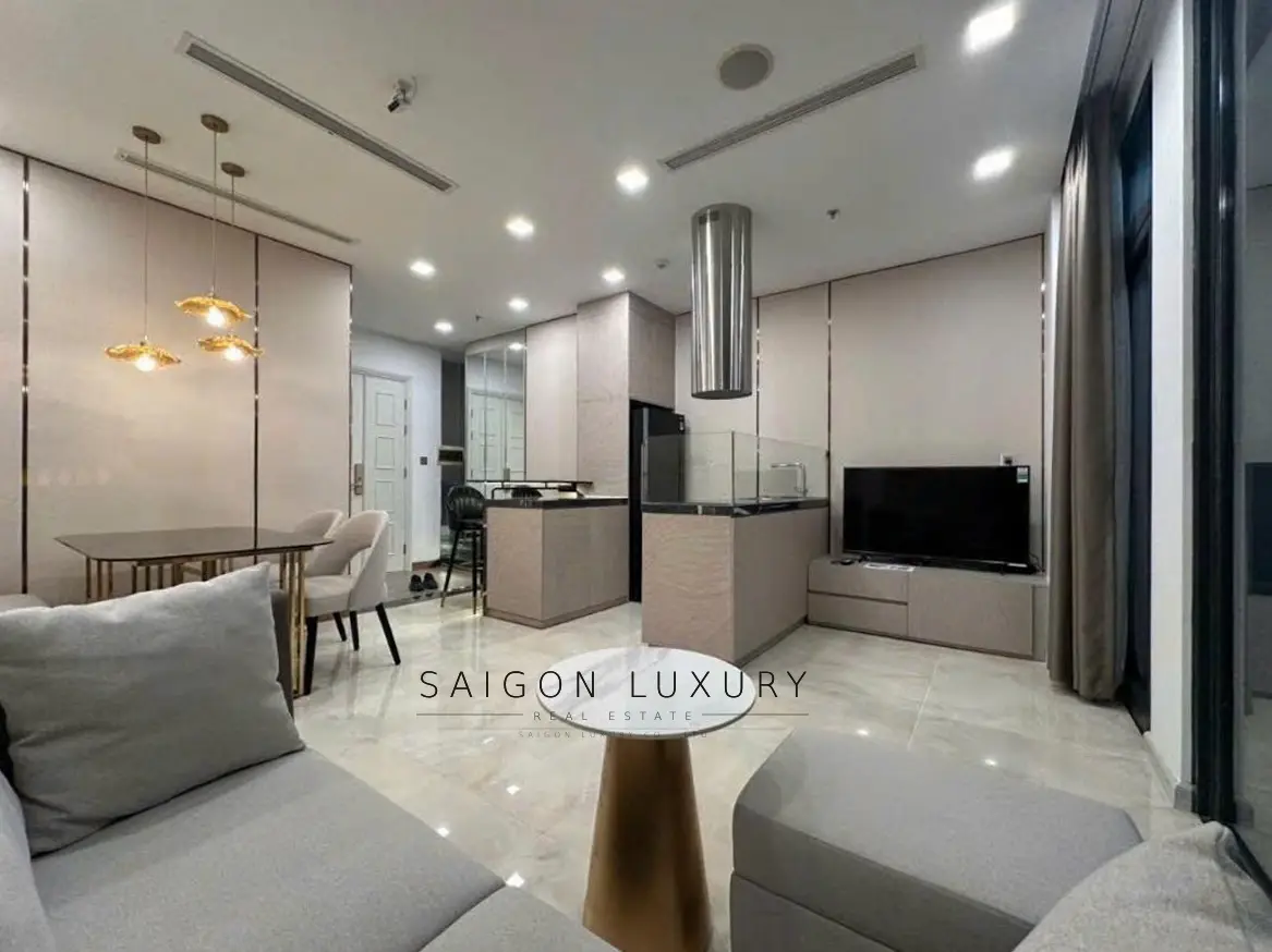 2cho-thue-2pn-vinhomes-golden-river-30tr.png Cho thuê căn hộ 2PN Vinhomes Golden River – Ba Son Quận 1 – Giá tốt 30 triệu net/tháng, vào ở ngay
