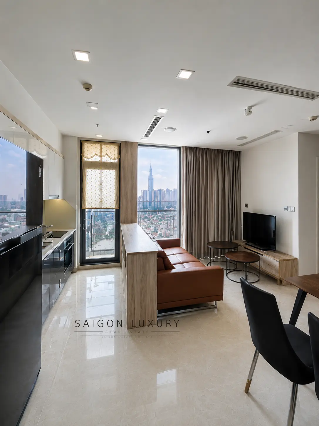 2pn-ba-son Căn 2PN Vinhomes Ba Son hiếm – View Landmark 81, full nội thất, giá tốt tại Quận 1