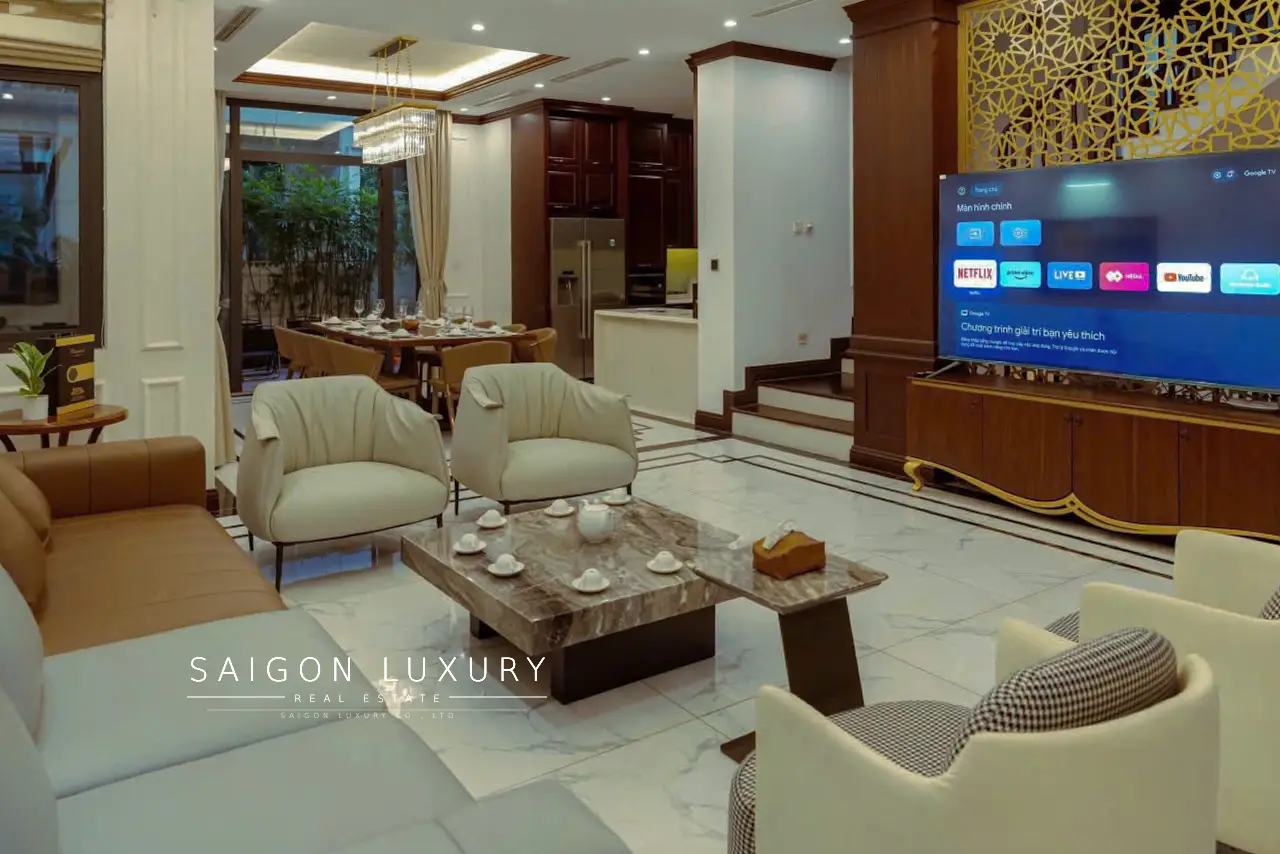 6villa-cho-thue-vinhomes-golden-river.png Cho thuê biệt thự Ba Son Quận 1 – 6 phòng ngủ, có thể ở ngay